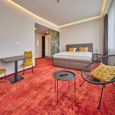 Hotel Hertz Hradec Králové Eksteriør bilde