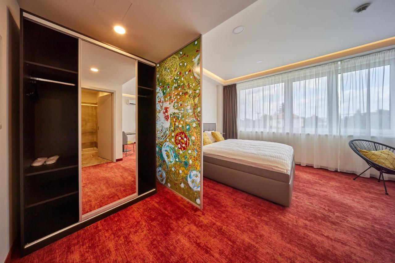 Hotel Hertz Hradec Králové Eksteriør bilde